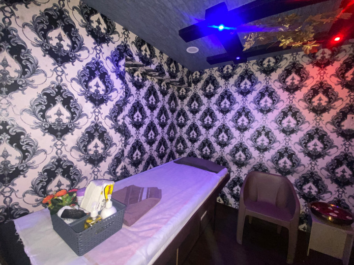 body massage spa in bandra west